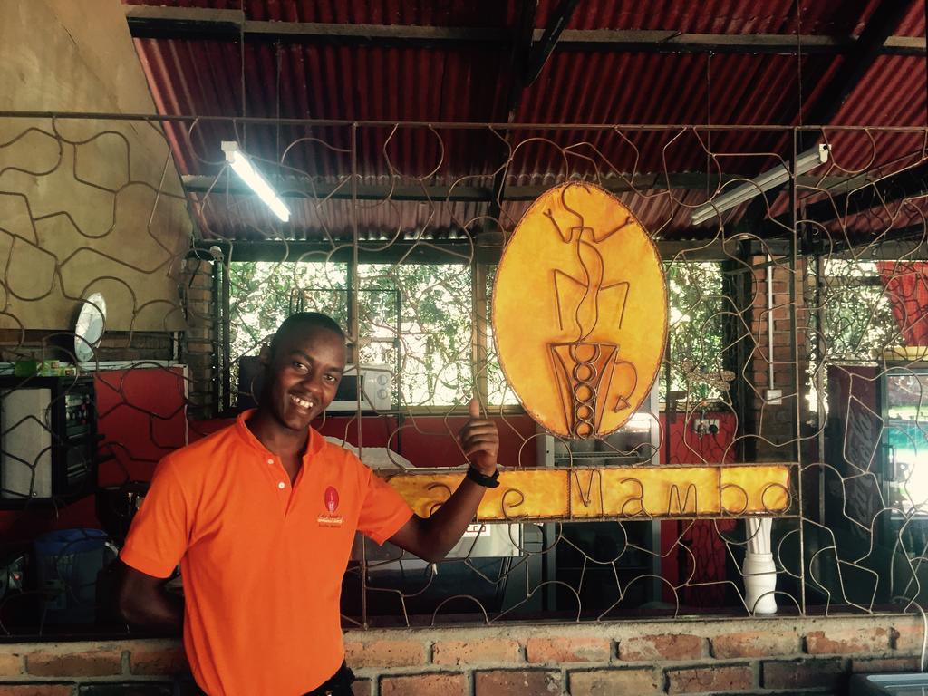 Outpost Lodge Arusha Bagian luar foto