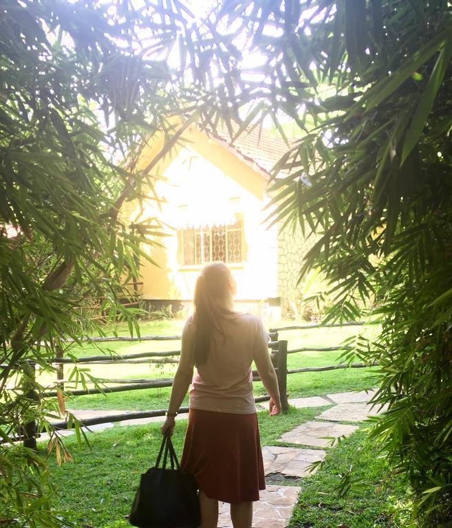 Outpost Lodge Arusha Bagian luar foto