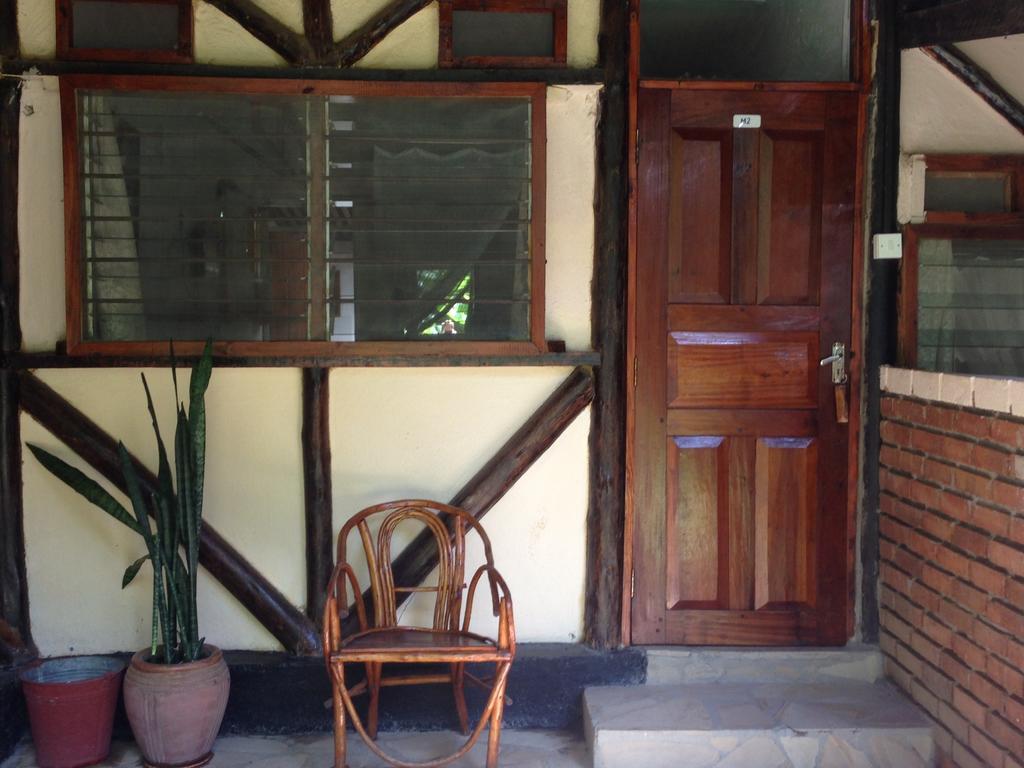 Outpost Lodge Arusha Ruang foto